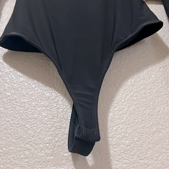 Square Neck Long Sleeve Modern Scuba Black Bodysuit - Picture 4 of 4